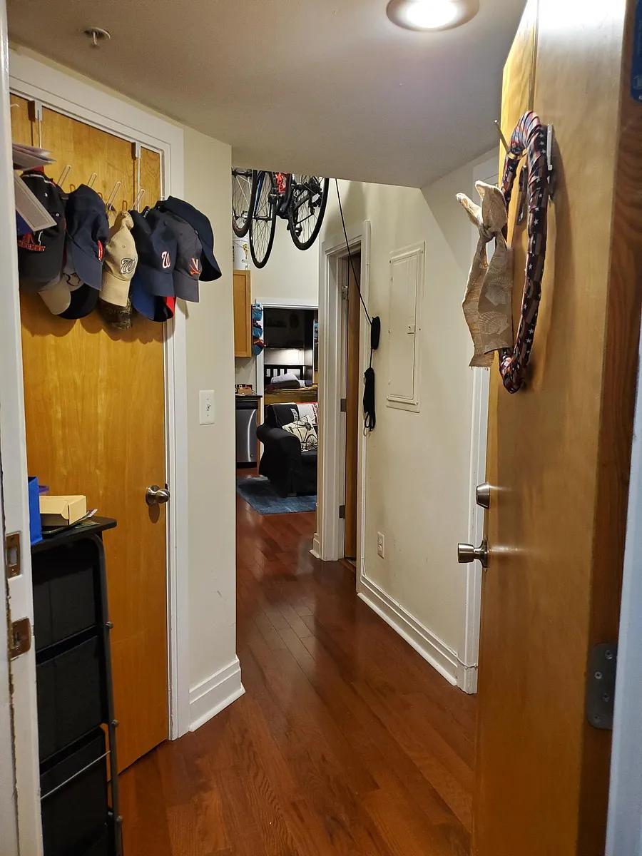 Building Photo - 5551 Illinois Ave NW #204