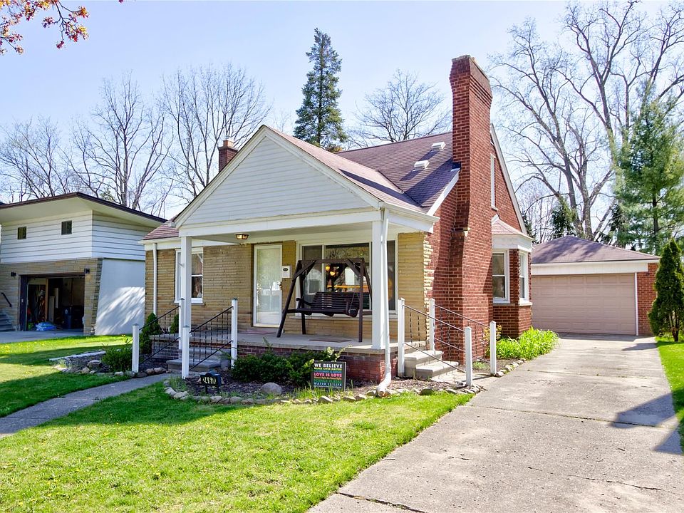 1st image of 24670 Westhampton St