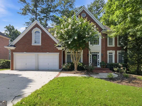 2046 Kinsmon Dr, Marietta, GA 30062