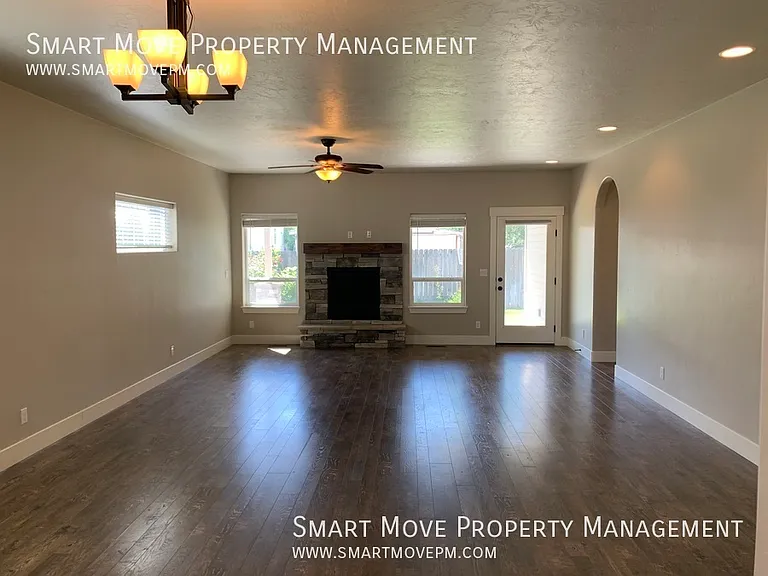 9445 W Woodland Dr — Photo 7