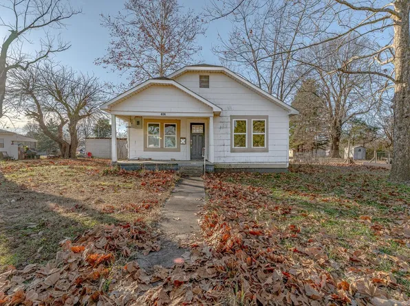 414 E 1st St, Rector, AR 72461