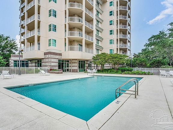 2nd image of 1700 Scenic Hwy APT 801