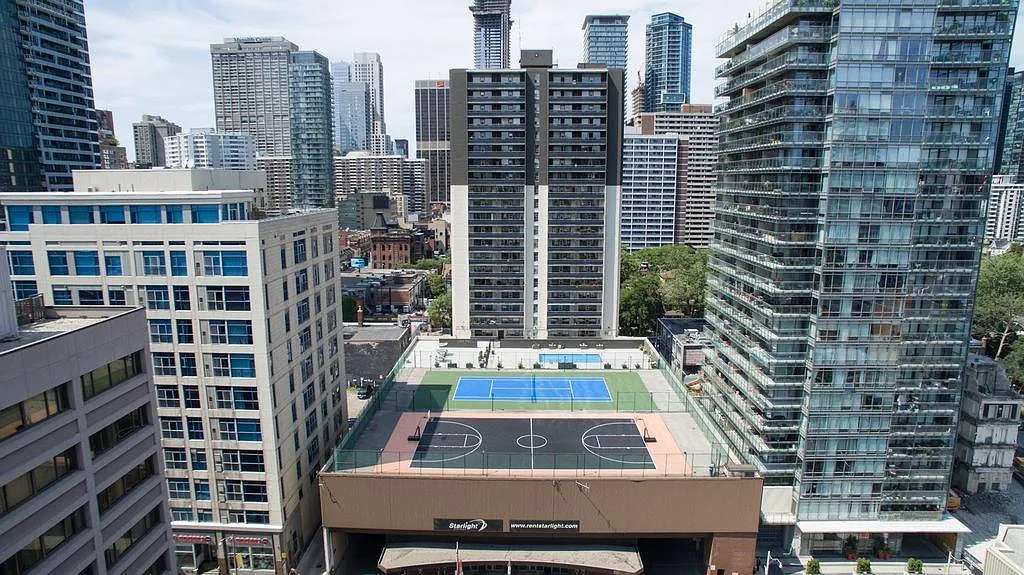 15 Dundonald Street — Photo 3