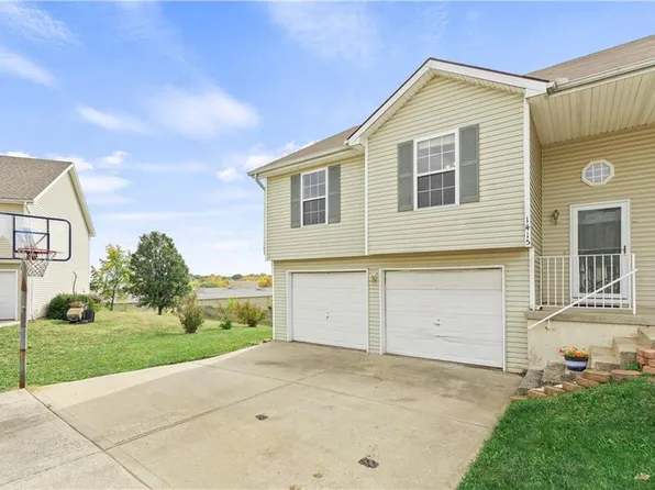 1415 Galway Ct, Liberty, MO 64068