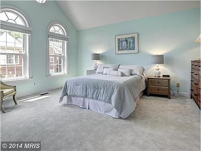 Bedroom (Master)