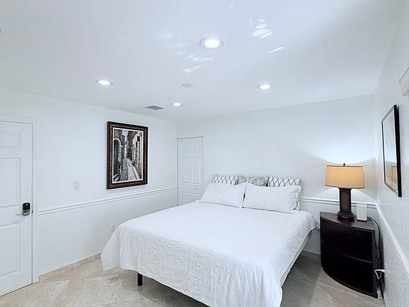 2nd image of 12828 SW 47th St #1