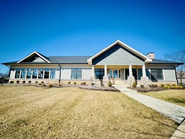 205 Cheney Rd, Versailles, KY 40383