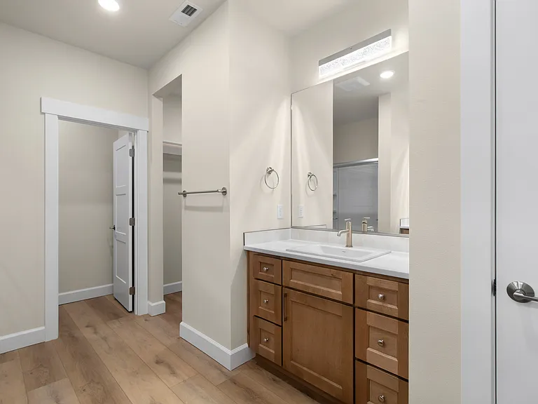 2411 E Kinglet Ln — Photo 26