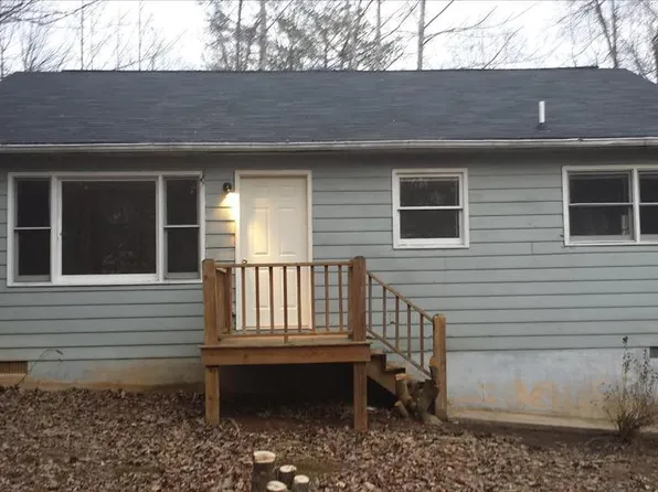 35 Jennings Dr, Palmyra, VA 22963