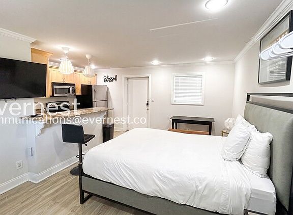 4th image of 45 Sheridan Dr NE APT 9