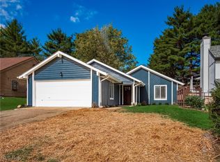 1069 Terrace Ct, Zanesville, OH 43701