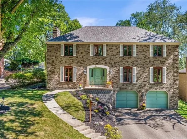 6 Patrice Ct, Pittsburgh, PA 15221