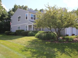 1201 Brookdale Dr, Carpentersville, IL 60110