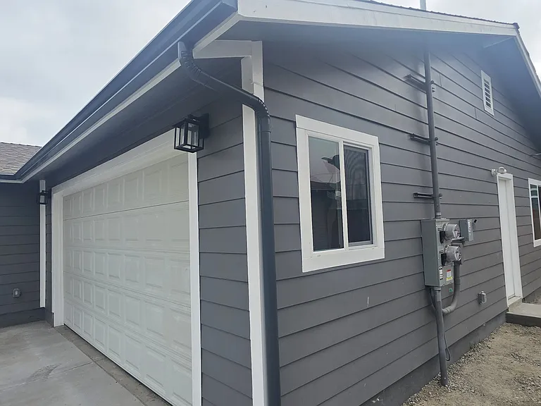 1177 W Phillips Blvd — Photo 4
