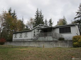 660 Dodge Rd, Camano Island, WA 98282