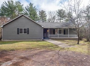 138 Caryl K Ln, East Stroudsburg, PA 18302