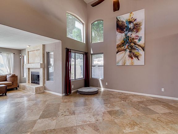 4th image of 3907 E Rosemonte Dr
