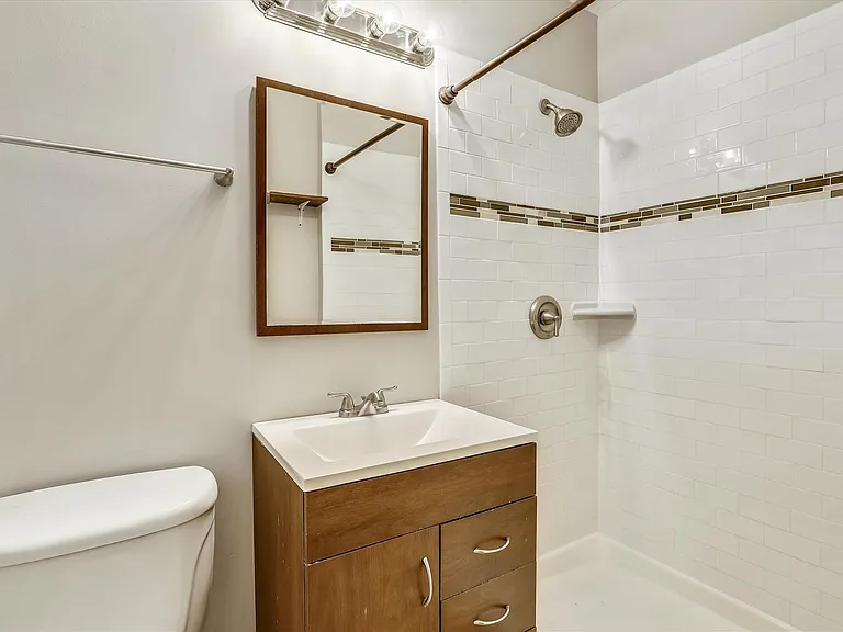 3503 E West Hwy — Photo 24