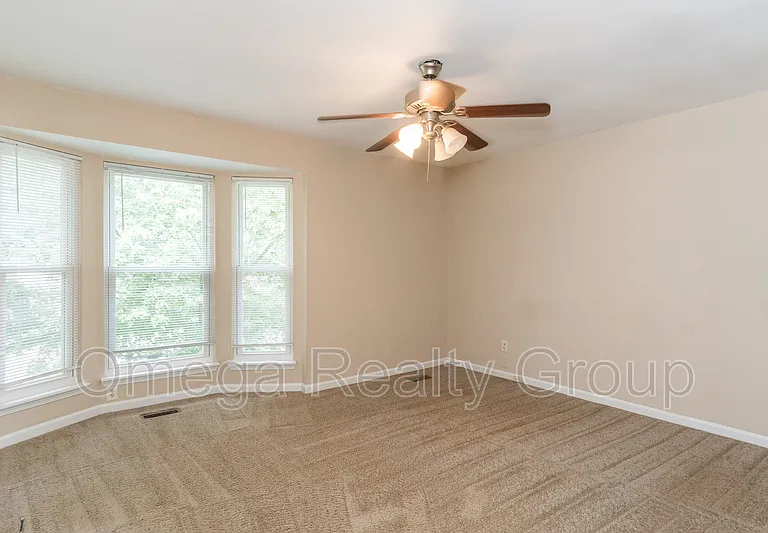 2345 Grayson Valley Cir — Photo 20