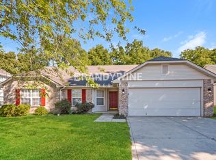 1009 E Killian Dr, Mooresville, IN