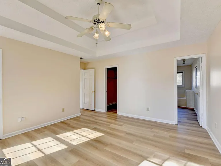 3945 Genoa Ct — Photo 44
