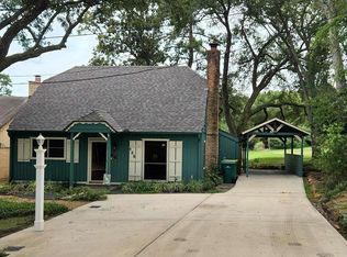 132 Paradise Valley Dr, Conroe, TX 77304