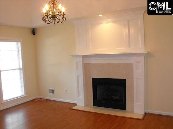 2nd image of 5 Deer Trail Ct