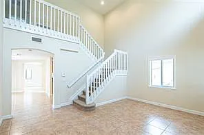 3 bed, 2.5 bath, $2,999 — Photo 4