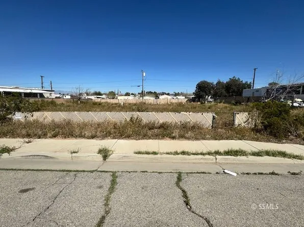 1414 W Boston Ave, Ridgecrest, CA 93555