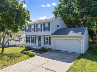 2285 Draper Ave, Ypsilanti, MI