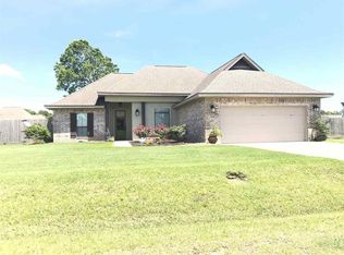 175 Stephanie Dr, Orange, TX 77630