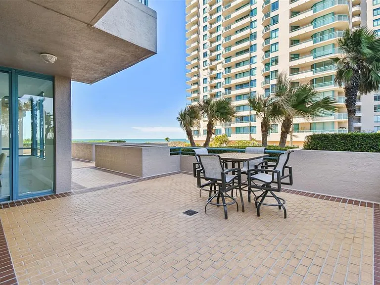 1560 Gulf Blvd #306 — Photo 37