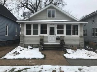 204 Adams St, Rockford, IL 61107