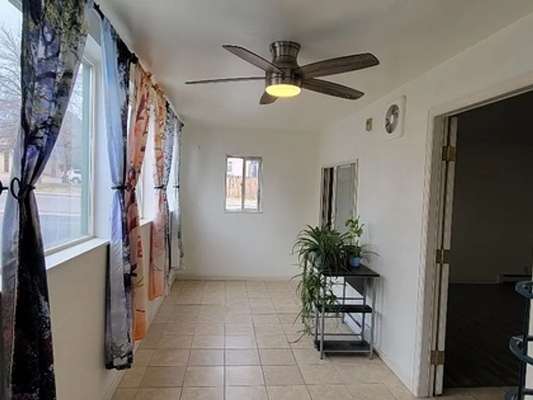 62 Glenroyal Dr #9 — Photo 2