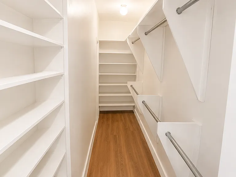 516 Hartfield St — Photo 10