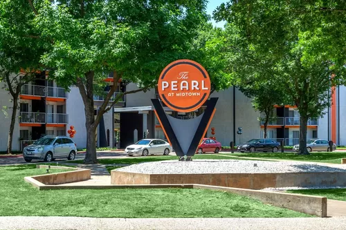The Pearl at Midtown Photo 1