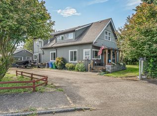 2407 8th St, Tillamook, OR 97141