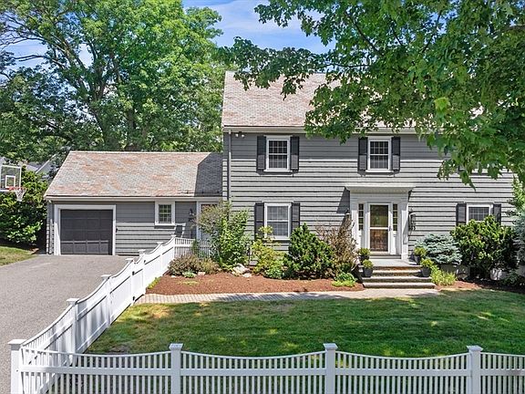 3rd image of 233 Rutledge Rd
