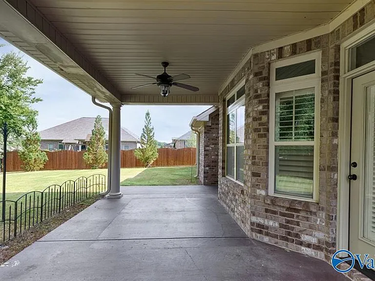 138 Legacy Cove Dr — Photo 31
