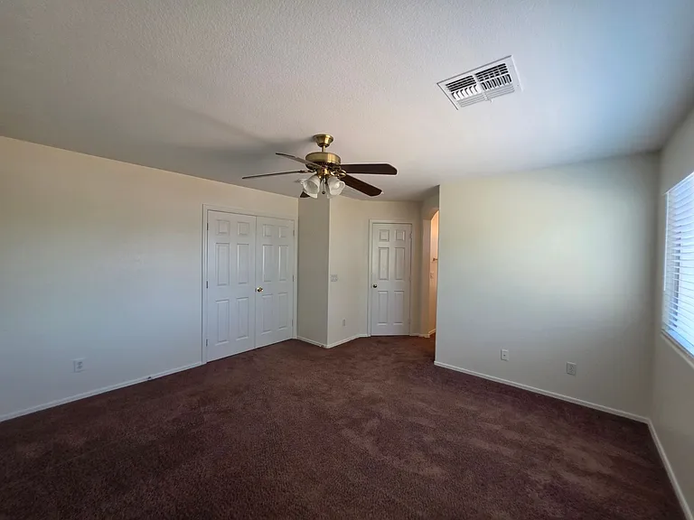 22257 N Gibson Dr — Photo 33