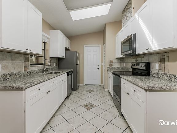3rd image of 5316 Dellbrook Ave