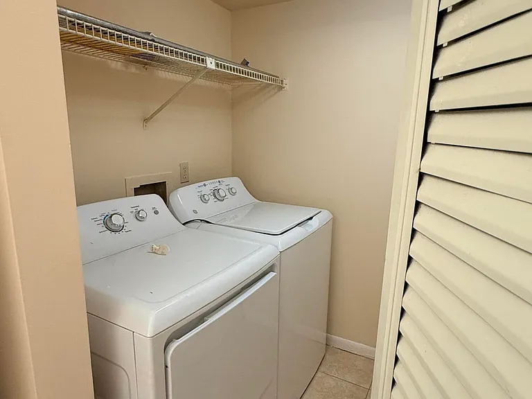 507 Shady Pine Way #D1 — Photo 4