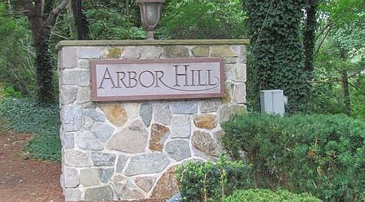 2nd image of 202 Tall Oaks Dr Unit L
