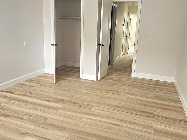 42 Warner St #B12 — Photo 14