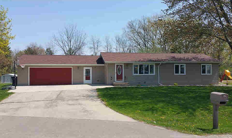 1st image of 755 Vera Ave