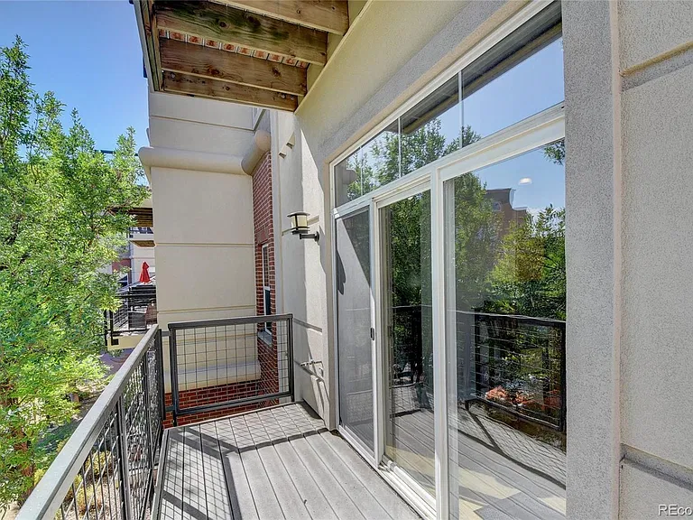 5677 Park Pl #205B — Photo 26