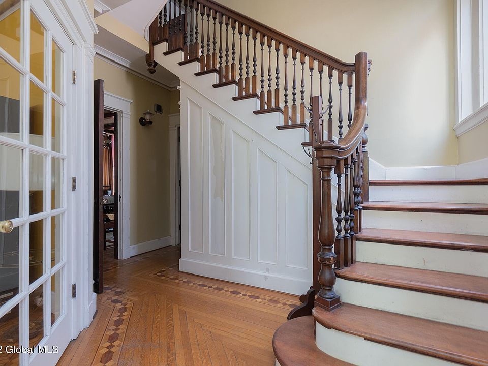 6 Morris Avenue, Schenectady, NY 12308 | Zillow