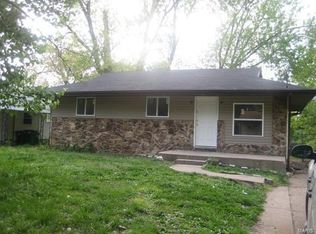 10809 Spring Garden Dr, Saint Louis, MO 63137