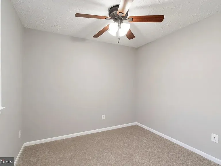 3413 White Fir Ct #A — Photo 10