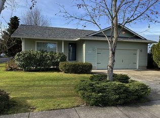 530 S 35th St, Springfield, OR 97478